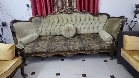 Al Rawdah, Furniture, SAR 1450,  10 Seater Sofa - Mint Condition