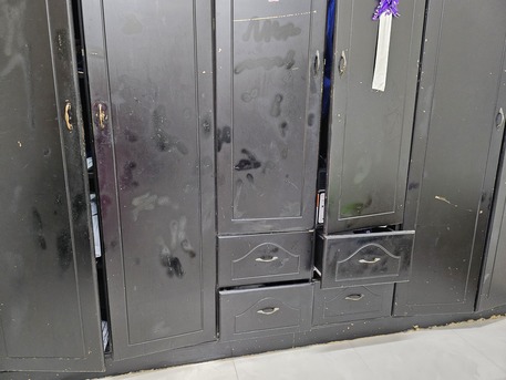 Riffa, Household Items, BHD 40,  Urgent Cupboard For Sale