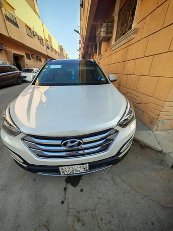 Riyadh, Vehicles, Cars & Trucks , SAR 37000,  Hyundai Santa Fe,  2016,  Automatic,  210000 KM,  Hyundai Santafe