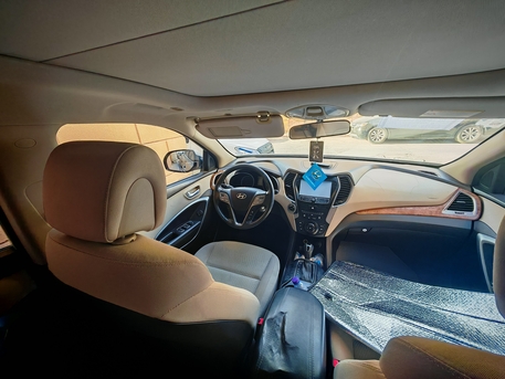 Riyadh, Vehicles, Cars & Trucks , SAR 37000,  Hyundai Santa Fe,  2016,  Automatic,  210000 KM,  Hyundai Santafe