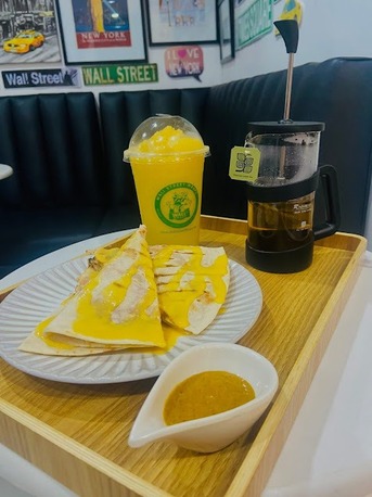 Manila, Restaurants, Wall Street Wraps