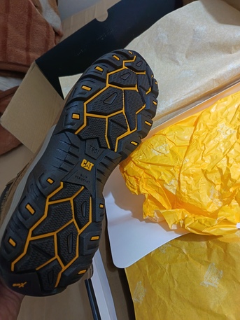 Rabigh, Clothing & Accessories, SAR 175,  CAT Original Safety Shoes