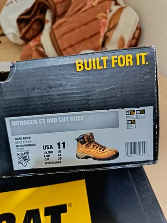 Rabigh, Clothing & Accessories, SAR 175,  CAT Original Safety Shoes