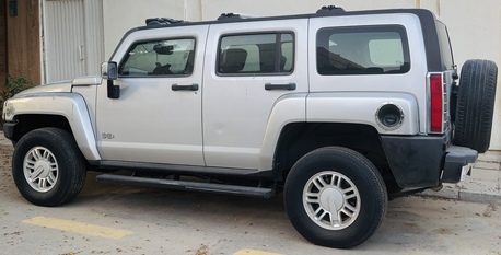 Riyadh, Vehicles, Cars & Trucks , SAR 23500,  Hummer H3,  2007,  Automatic,  251687 KM,    Model For Urgent Sale