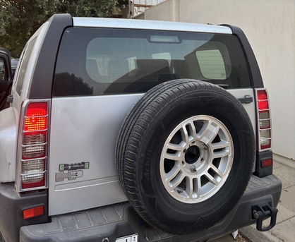 Riyadh, Vehicles, Cars & Trucks , SAR 23500,  Hummer H3,  2007,  Automatic,  251687 KM,    Model For Urgent Sale