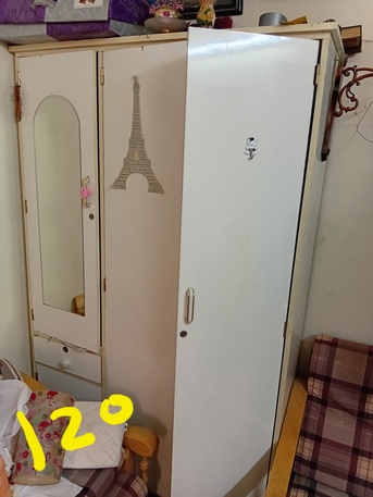 Riyadh, Furniture, SAR 150,  Farniture Item.Furnitur In Good Conditio Dubble Bed 150,wardroop