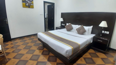 Juffair, Apartments, Flats, Houses & Villas, BHD 300/month,  1 BR,  Juffair:- 1Bhk Fully-Furnished Flat On Rent. Bd 300/- With Unlimited Ewa