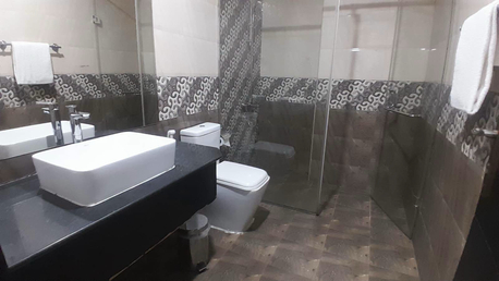 Juffair, Apartments, Flats, Houses & Villas, BHD 300/month,  1 BR,  Juffair:- 1Bhk Fully-Furnished Flat On Rent. Bd 300/- With Unlimited Ewa