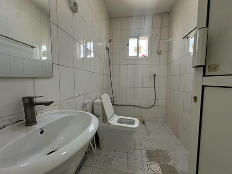 Hoora, Apartments, Flats, Houses & Villas, BHD 160/month,  1 BR,  Hoora:- 1BHK Flat On Rent With A/C. Bd 160/- With 50Bd EWA Limit.