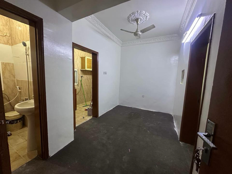 Gudaibiya, Apartments, Flats, Houses & Villas, BHD 160/month,  1 BR,  Gudaibiya:- 1BHK Unfurnished Flat On Rent With Only A/C.  Bd 160/- With Unlimited EWA.