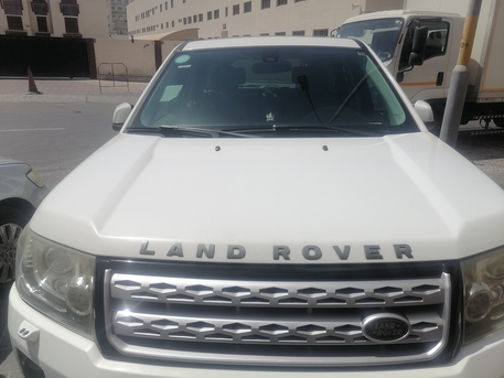 Juffair, Auto Parts, BHD 2700,  Land Rover SUV- 2013 Make