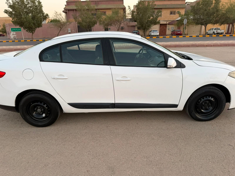 Riyadh, Vehicles, Cars & Trucks , SAR 14000,  Renault Fluence,  2014,  Automatic,  141000 KM,