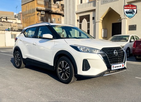 Manama, Vehicles, Cars & Trucks , BHD 100,  NISSAN KICKS-SV,  2022,  Automatic,  61000 KM,    MODEL FOR SALE