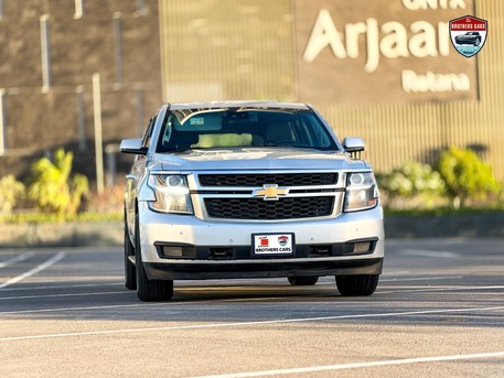 Manama, Vehicles, Cars & Trucks , BHD 100,  CHEVROLET TAHOE LT,  2018,  Automatic,  338000 KM,    MODEL FOR SALE