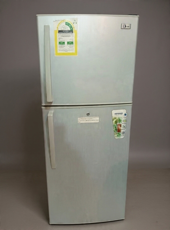 Sulaymania, Appliances, SAR 750,  Neat And Clean Like New Medium Size Fridge For Sale