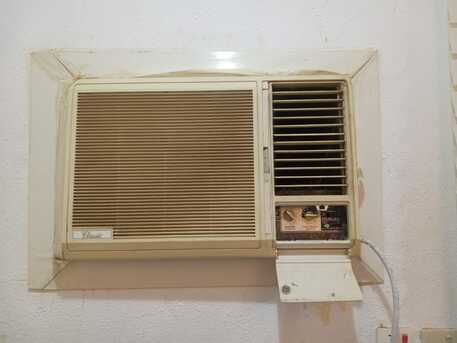 Hofuf, Air Conditioners, SAR 750,  General Window AC 2ton Working Condition Made In Japan