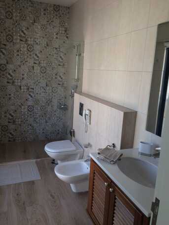 Abdoun, Apartments, Flats, Houses & Villas, JOD 22000/year,  2 BR,  181 Sq. Meter,  Furnished Apartment For Rent In Abdoun