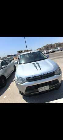 Dammam, Vehicles, Cars & Trucks , SAR 1600,  Mitsubishi Pajero,  2017,  102622 KM,  7-Seater Cars Available On Installments