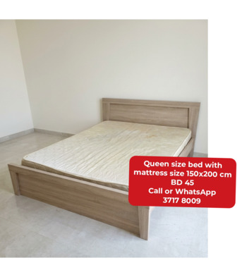 Manama, Furniture, BHD 45,  🌍🌐Queen Size Bed With Mattress In Good Condition For Sale With Delivery