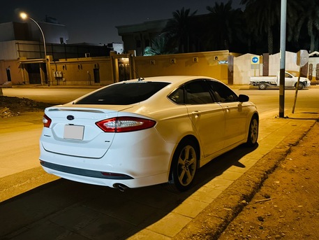 Riyadh, Vehicles, Cars & Trucks , SAR 40,  Ford Fusion SE Sports,  2016,  Automatic,  285000 KM,  Fusion SE SPORT