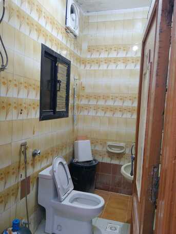 Al Wizarat, Rooms for Rent, SAR 1100/month,  Furnished,  12 Sq. Meter,  Gr. Flr. Bachelor Flat Available In Family Building