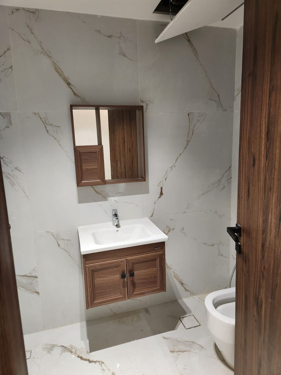 Madinah, Apartments, Flats, Houses & Villas, SAR 30000/year,  3 BR,  2100 Sq. Feet,  Newly Built Apartment For Rent For The First Time.