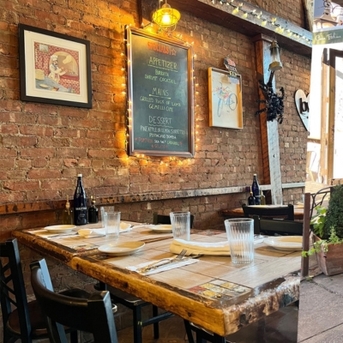 New York, Food & Drink, Top-Rated Italian Restaurant In Brooklyn With Classic Italian Dishes