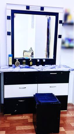 Al Wizarat, Household Items, SAR 1000,  White King Size Bedroom Set For Sale &ndash; Riyadh