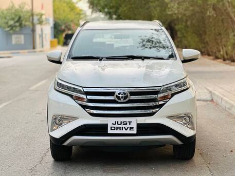 Segaya, Vehicles, Cars & Trucks , BHD 4950,  TOYOTA RUSH,  2023,  Automatic,  98000 KM,    MODEL WELL MAINTAINED FAMILY SUV CALL OR WHATSAPP ON 35400768 ,33665080