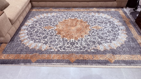 Riyadh, Furniture, SAR 800,  Persian Carpet - Almost New