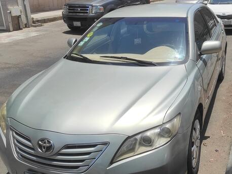 Jeddah, Vehicles, Cars & Trucks , SAR 18000,  Toyota Camry,  2009,  Automatic,  295 KM,  Urgent Sales     / 295K OD/ SAR 18000/-