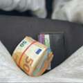 Count**f**t Currency Of All Currencies Available .