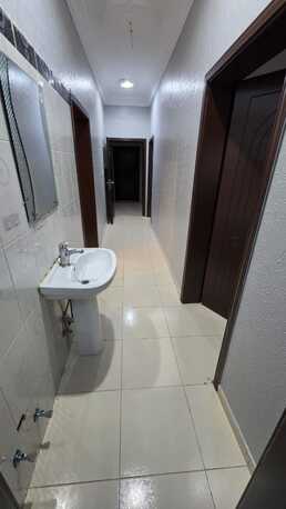 Yanbu, Apartments, Flats, Houses & Villas, SAR 800/month,  2 BR,  Two Unfurnished Rooms With Separate Bathroom/ Entrance
