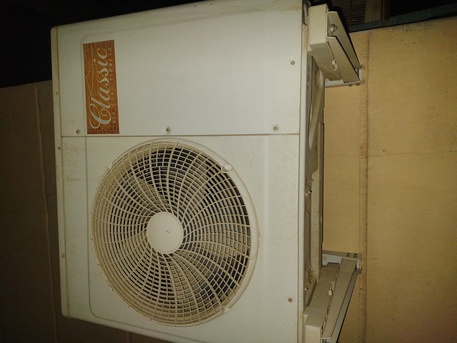 Khobar, Air Conditioners, SAR 700,  Zamil Split Ac 2Ton With Working Conditions