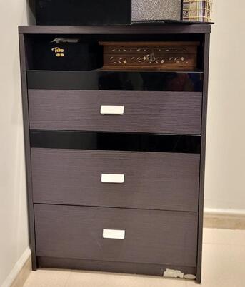 Khobar, Household Items, SAR 100,  Chess Drawer