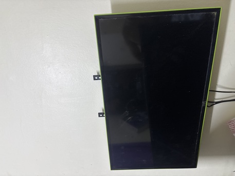 Riyadh, Electronics, SAR 150,  LCD TV  With Wall Mount