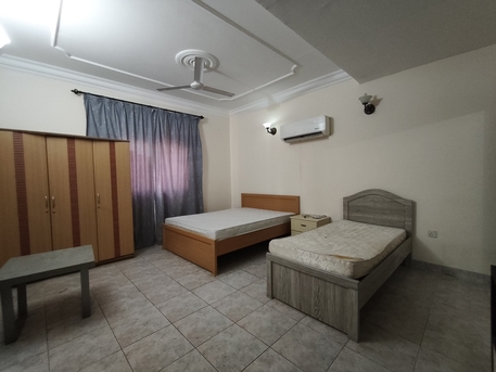 Juffair, Staff Accomodation, BHD 800,  Juffair:- 8Bhk Triplex Semifurnished Villa On Rent For Staff Accomodation....