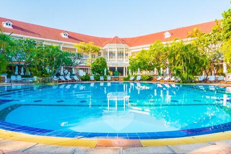 Hyderabad, Cleaning, Swimming Pool Builders In Hyderabad