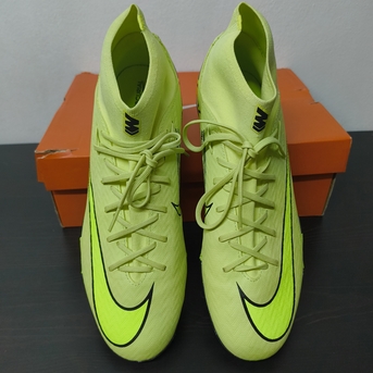 Riyadh, Sporting Goods, SAR 249,  Nike Mercurial Superfly 10
