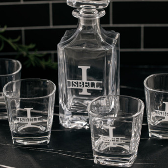 New York, Household Items, Personalized Whiskey Decanters | The Ultimate Bespoke Gift