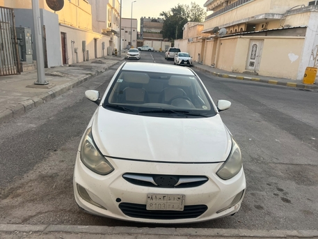 Al Nakhil, Vehicles, Cars & Trucks , SAR 1500,  Hyundai Accent,  2013,  Automatic,  470000 KM,  Accent  Model For Rent