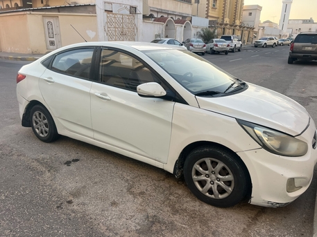 Al Nakhil, Vehicles, Cars & Trucks , SAR 1500,  Hyundai Accent,  2013,  Automatic,  470000 KM,  Accent  Model For Rent