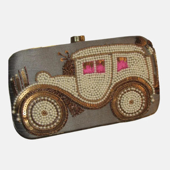 Toronto, Clothing & Accessories, Designer Handbags For Timeless Style