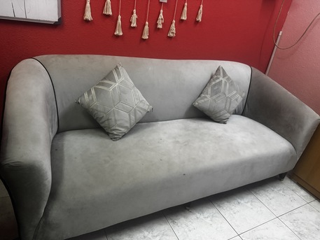 Al Khobar Al Shamalia, Furniture, SAR 350,  Good Quality 3Seater Sofa Available