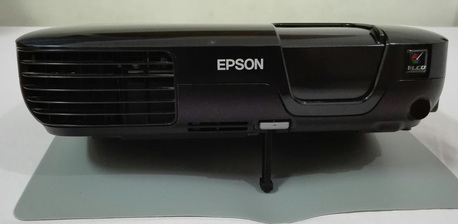 Manama, Computers, BHD 10,  Like New Epson Projector EB-X92 Black Colour With Orig Lamp