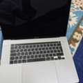 SAR 3100,  Apple Macbook Pro 2019 I9 16inch Retina Display For Sale In Excellent Condition 1tb 16gb R