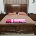SAR 2500,  Premium Solid Shesham Wood Queen Bedroom Set (Imported & Rarely Used)