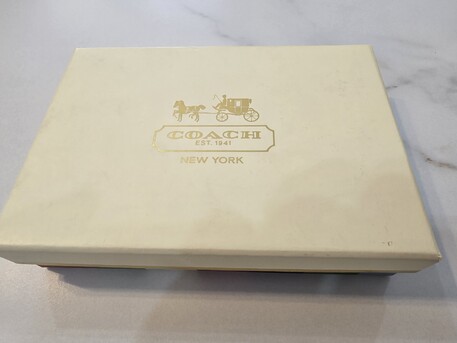 Manama, Purses & Wallets, BHD 35,  Coach Ladies Purse -  Julia SP Legacy Wristlet