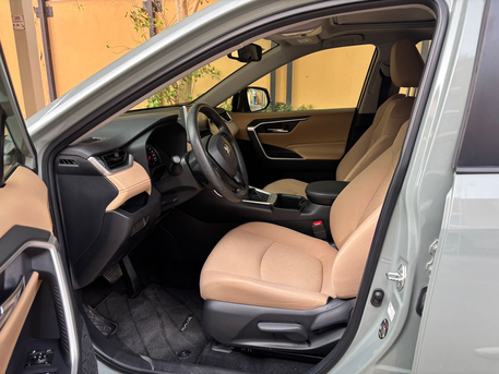 Riyadh, Vehicles, Cars & Trucks , SAR 95000,  Toyota RAV4,  2023,  Automatic,  45000 KM,  🚗 FOR SALE –   4x4 XLE 🚗