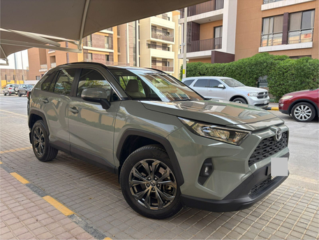 Riyadh, Vehicles, Cars & Trucks , SAR 95000,  Toyota RAV4,  2023,  Automatic,  45000 KM,  🚗 FOR SALE –   4x4 XLE 🚗